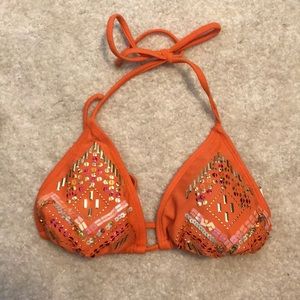 Women’s bath suit top